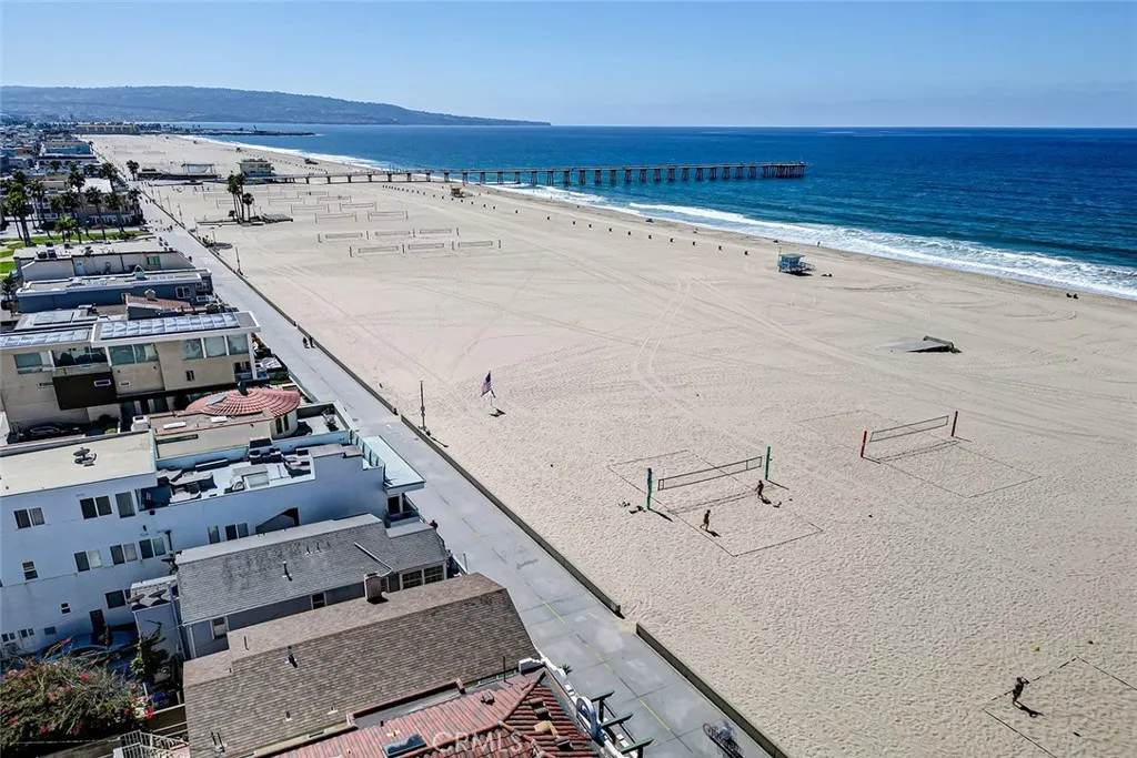 1614 The Strand, Hermosa Beach, California 90254 home-pic-40